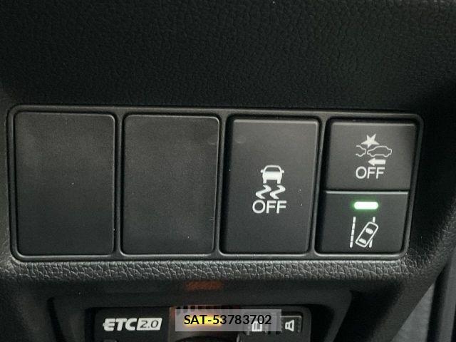 Honda STEP WGN 2021-06 8746045-22