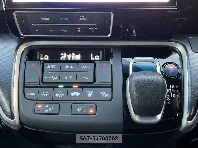 Honda STEP WGN 2021-06 8746045-24