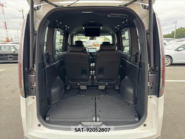Honda STEP WGN 2024-06 8746044-19