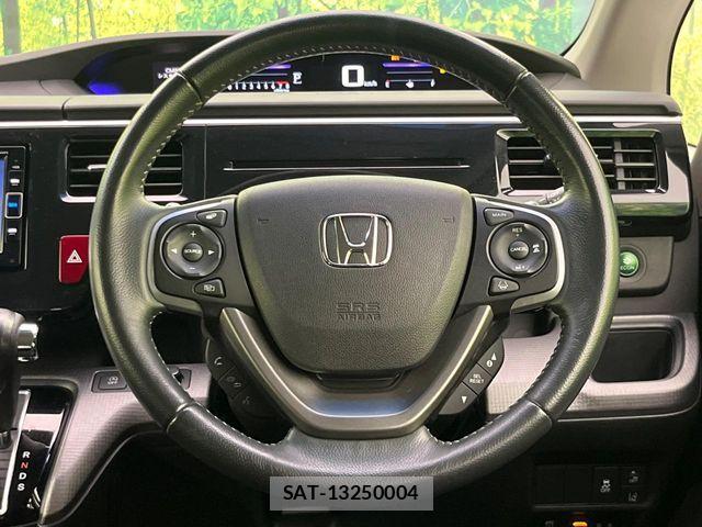 Honda STEP WGN 2018-06 8746047-11