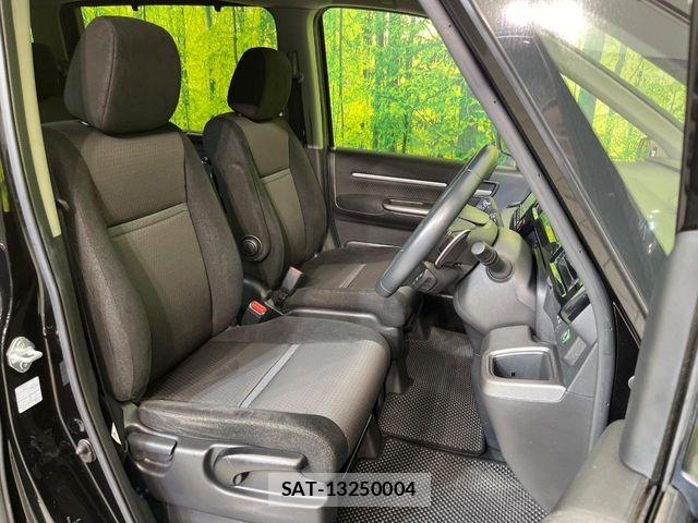 Honda STEP WGN 2018-06 8746047-7