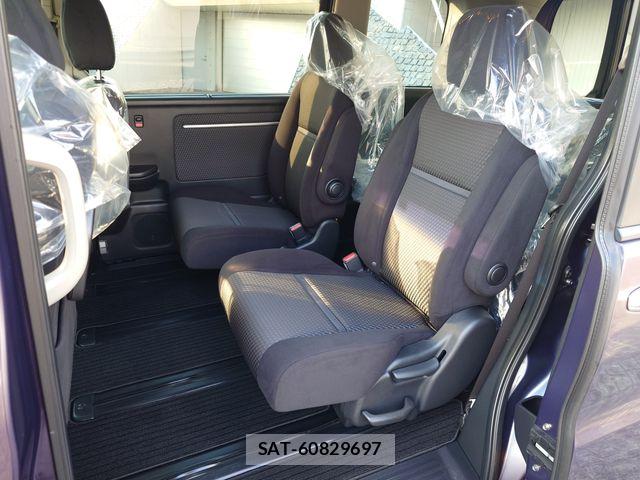 Honda STEP WGN 2016-03 8746054-21