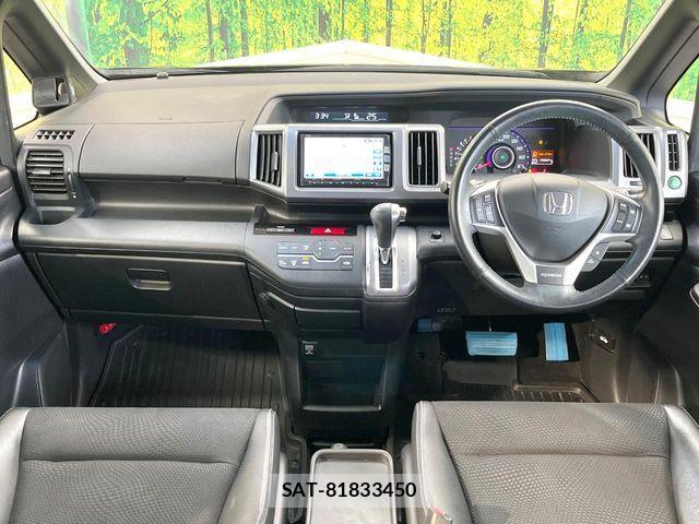 Honda STEP WGN 2013-08 8746073-1