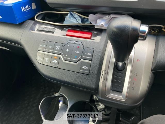 Honda STEP WGN 2011-11 8746079-19