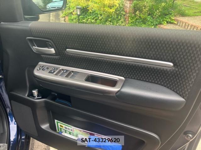 Honda STEP WGN 2018-02 8746053-14