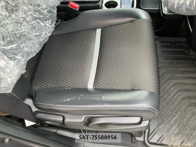 Honda STEP WGN 2020-10 8782170-16