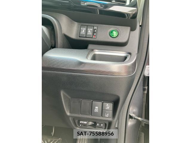 Honda STEP WGN 2020-10 8782170-20