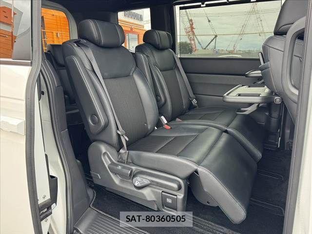 Honda STEP WGN 2022-11 8782167-18