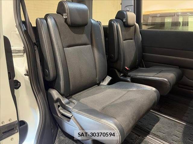 Honda STEP WGN 2013-02 8782175-9