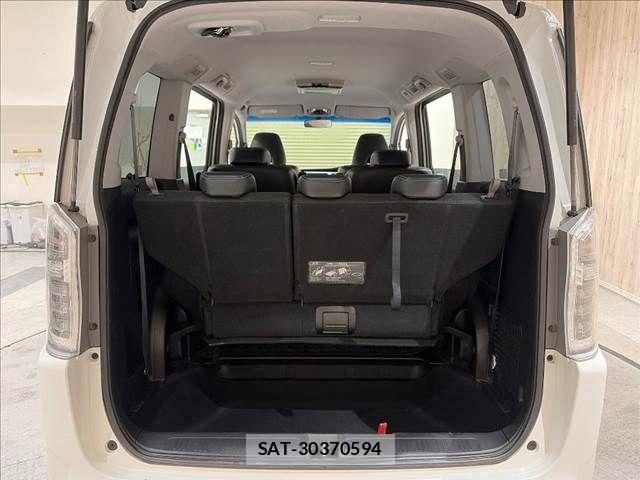 Honda STEP WGN 2013-02 8782175-11