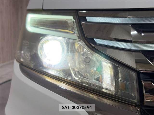 Honda STEP WGN 2013-02 8782175-13