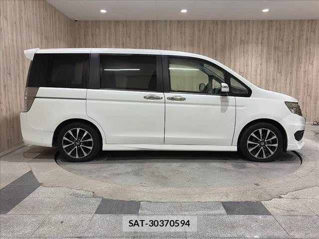 Honda STEP WGN 2013-02 8782175-18