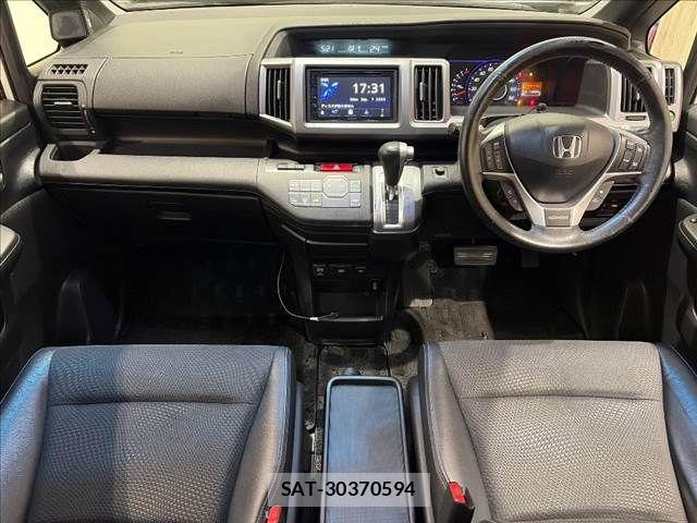 Honda STEP WGN 2013-02 8782175-2