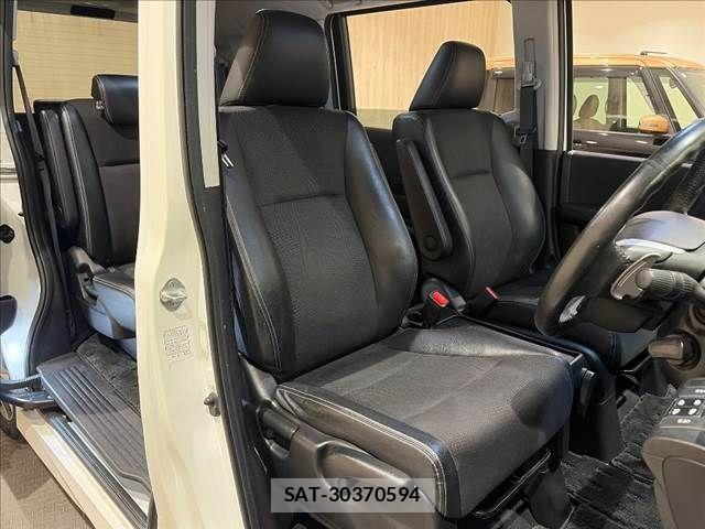 Honda STEP WGN 2013-02 8782175-8
