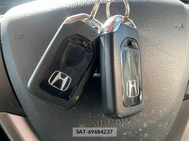Honda STEP WGN 2016-11 8782172-15