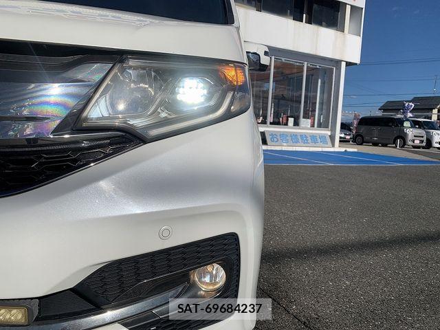 Honda STEP WGN 2016-11 8782172-26
