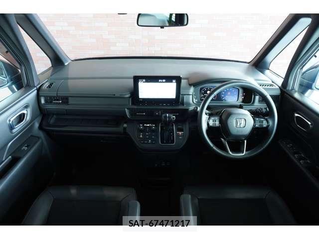 Honda STEP WGN 2023-11 8797585-4