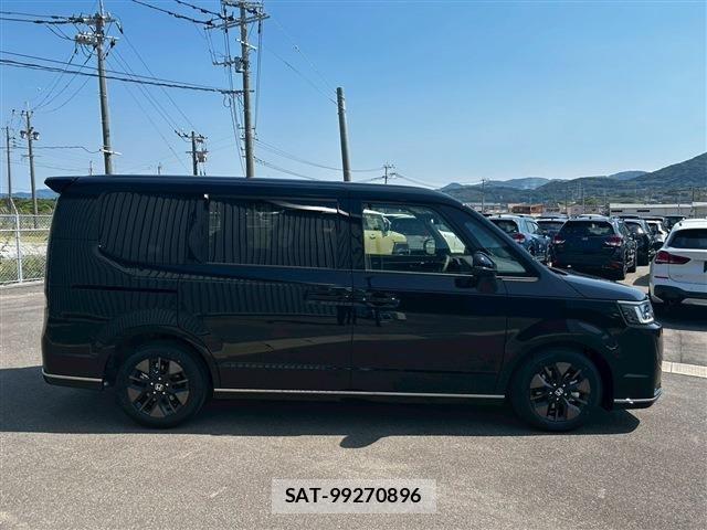 Honda STEP WGN 2026-06 8797587-9