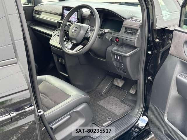 Honda STEP WGN 2026-01 8797586-11