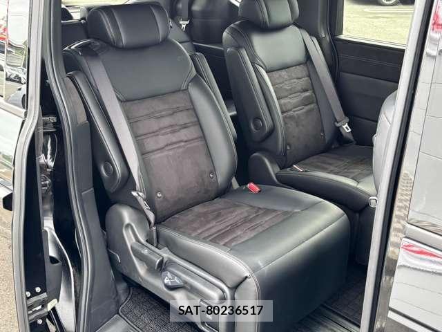 Honda STEP WGN 2026-01 8797586-15