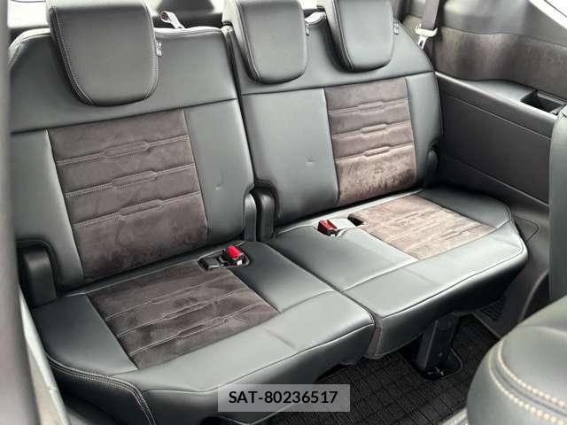 Honda STEP WGN 2026-01 8797586-17