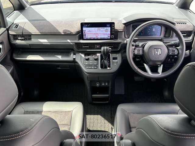 Honda STEP WGN 2026-01 8797586-1