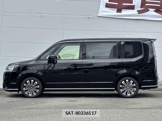 Honda STEP WGN 2026-01 8797586-3