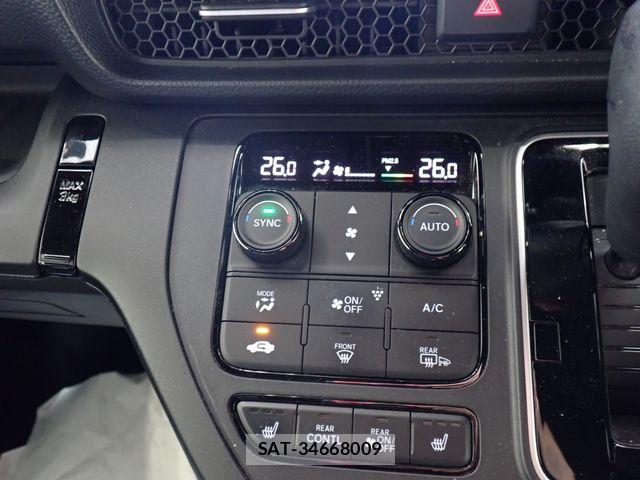 Honda STEP WGN 2023-06 8797584-15