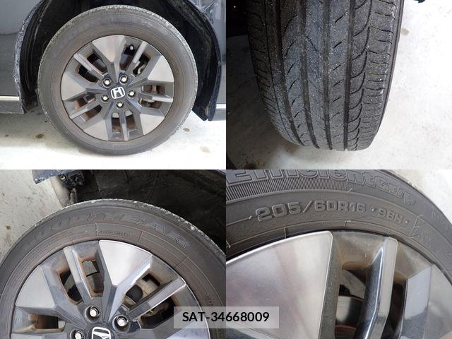 Honda STEP WGN 2023-06 8797584-26