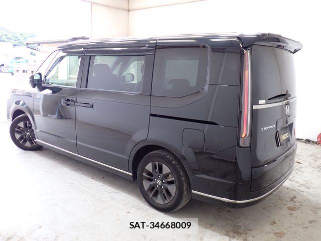 Honda STEP WGN 2023-06 8797584-2