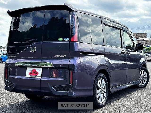 Honda STEP WGN 2017-10 8797589-2