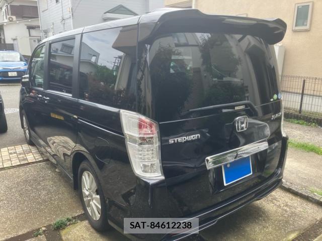 Honda STEP WGN 2010-07 8797592-6