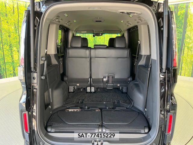 Honda STEP WGN 2017-09 8831784-11