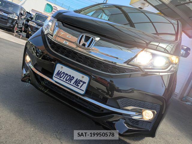 Honda STEP WGN 2016-05 8831802-20