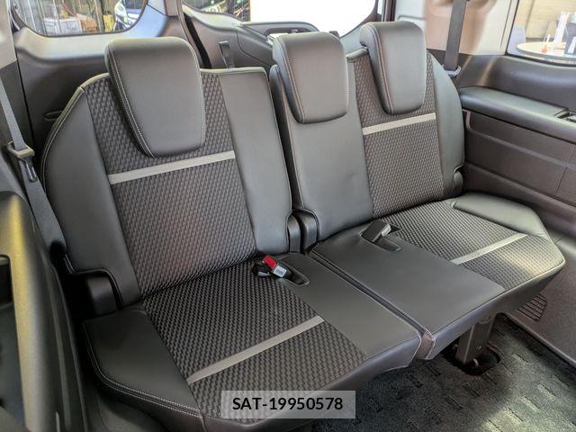 Honda STEP WGN 2016-05 8831802-26