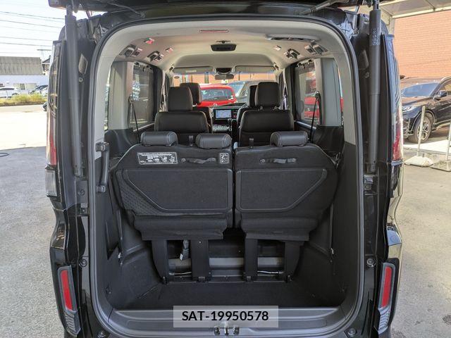 Honda STEP WGN 2016-05 8831802-6