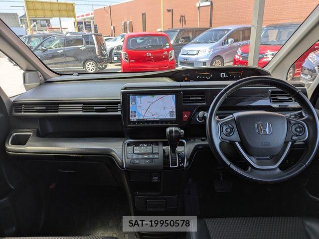Honda STEP WGN 2016-05 8831802-7