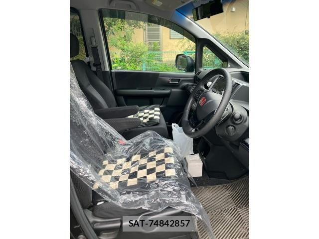 Honda STEP WGN 2010-03 8831816-11