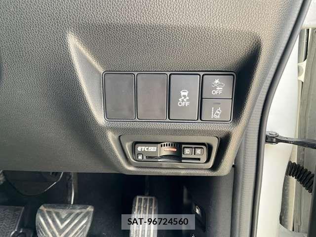 Honda STEP WGN 2020-02 8831782-17
