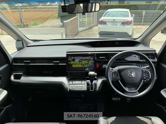 Honda STEP WGN 2020-02 8831782-6