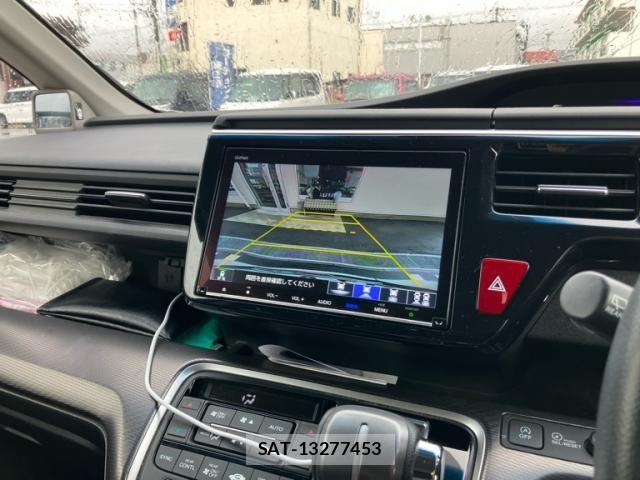 Honda STEP WGN 2022-03 8831781-20
