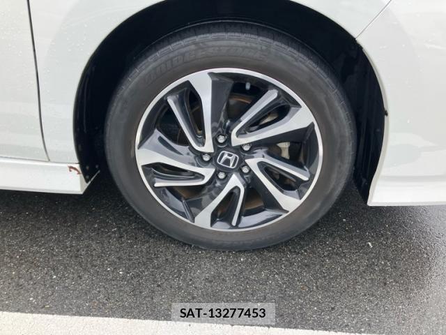 Honda STEP WGN 2022-03 8831781-6