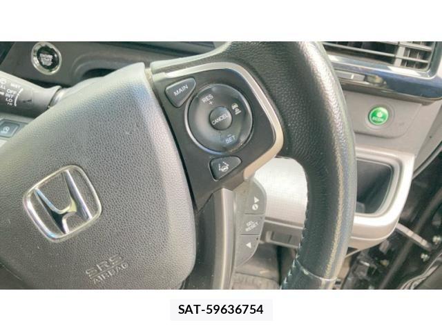 Honda STEP WGN 2017-02 8831804-12