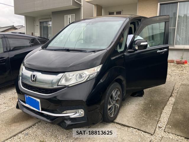 Honda STEP WGN 2017-03 8831805-0