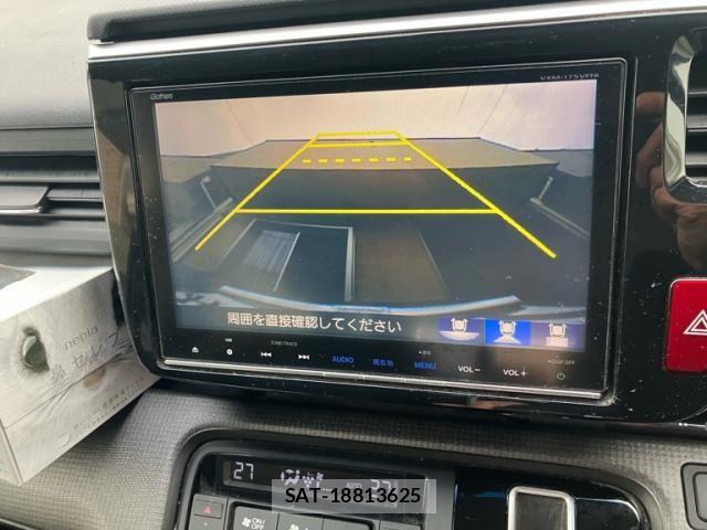 Honda STEP WGN 2017-03 8831805-9