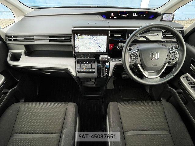 Honda STEP WGN 2020-09 8831785-1