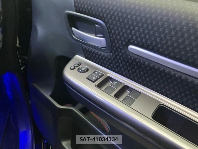 Honda STEP WGN 2018-03 8831787-11