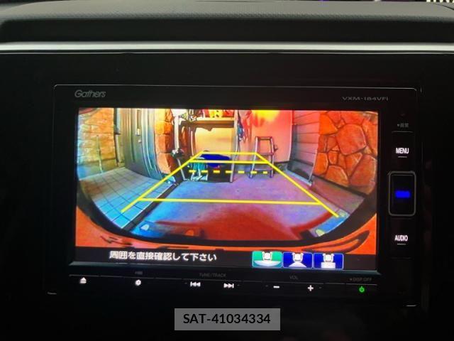 Honda STEP WGN 2018-03 8831787-14