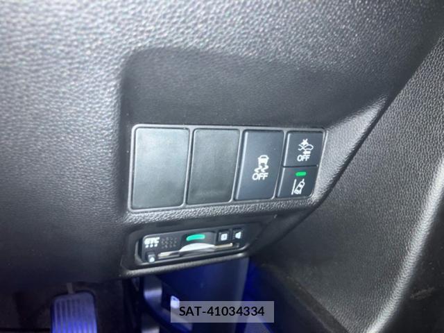 Honda STEP WGN 2018-03 8831787-18