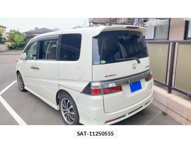 Honda STEP WGN 2009-06 8831819-3
